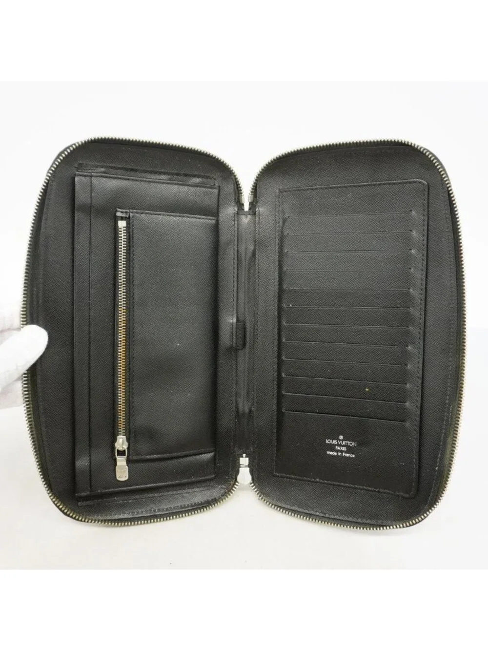 Louis Vuitton Wallet Taiga Organizer Atole Ardoise